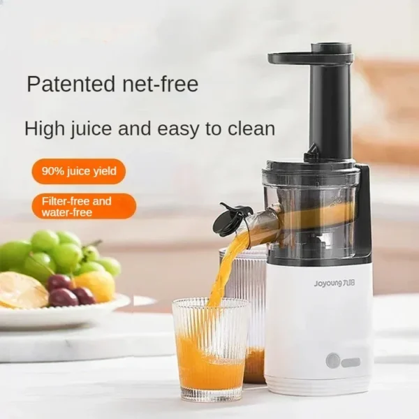 Juicer new small mini portable household automatic multi-function slag juice separation
